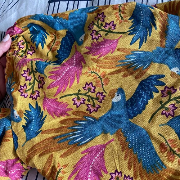 Farm Rio look alike Linen Blend Bird Print Cropped Top Size S - Picture 6 of 6